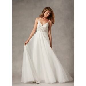 NWT Azazie Tatiana A-Line V-Neck Sequins Tulle Wedding Dress Diamond White Sz 0